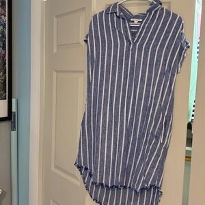 Beachlunchlounge Blue and White Striped Top